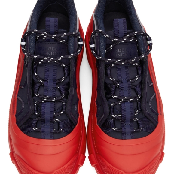 BURBERRY Navy & Red Arthur Sneakers - Picture 4 of 4